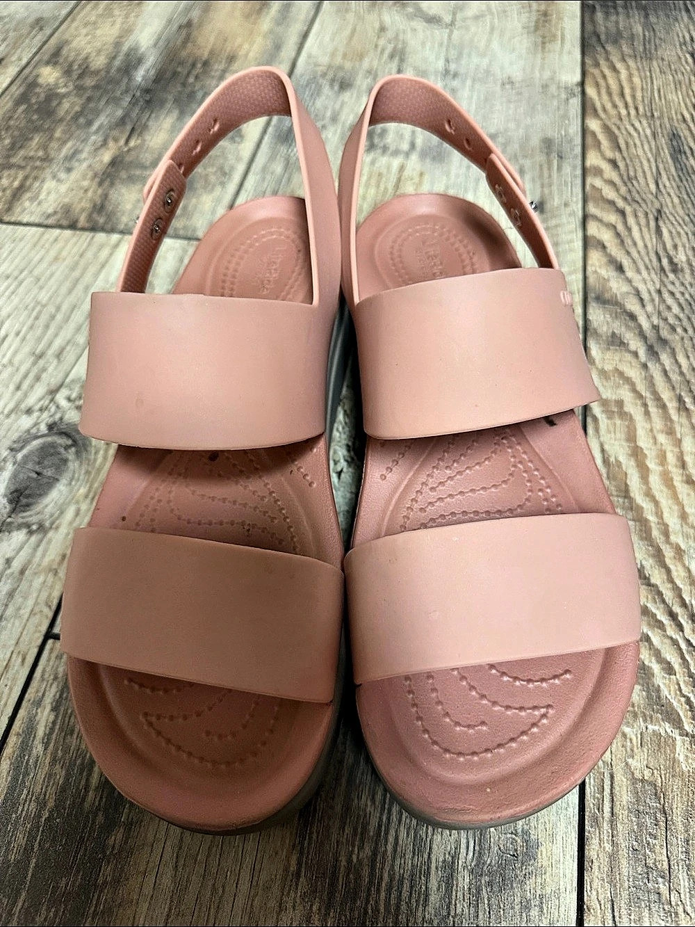 Crocs Brooklyn Low Wedge Sandals Pink US 9